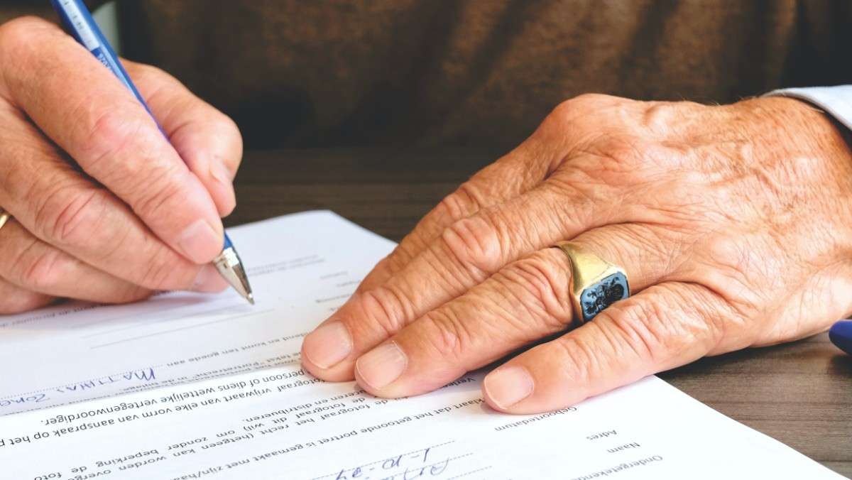 Let’s look at the basics of probate in Idaho and how we can help you and your loved ones through thoughtful planning and personalized legal guidance. Contact Alan R. Harrison Law today.